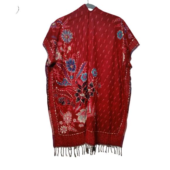 Red Wrap Shawl or Poncho Puffy Yarn Floral Embroidery Fringe Super Soft - Picture 2 of 8